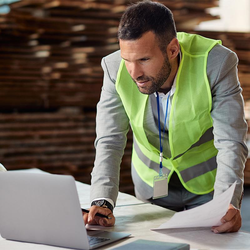 אדמיניסטרציה באנר